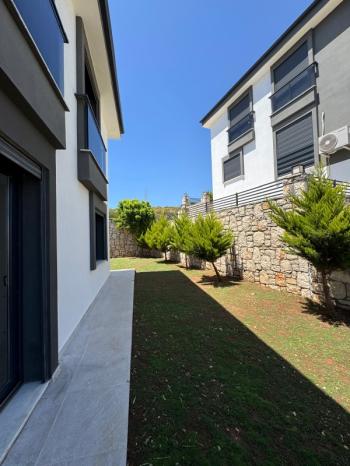 DİDİM HİSAR MAHALLESİ’NDE 5+2 ULTRA LÜKS TAM MÜSTAKİL VİLLA | 2 MUTFAK | 4 BANYO | SAUNALI | OTOPARKLI | OTOMATİK PANJUR | 175 m² NET | GENİŞ VE FERAHL YAŞAM ALANI! 