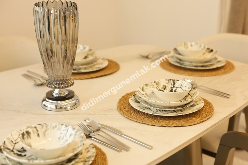 DİDİM EFELER’DE ULTRA LÜKS 3+1 TAM MÜSTAKİL VİLLA! | ÖZEL HAVUZ | FULL EŞYALI | 250 m² ARSA | 140 m² NET | EBEVEYN BANYOLU | OTO SULAMA | KALORİFER ALTYAPI | KAÇIRILMAYACAK FIRSAT!