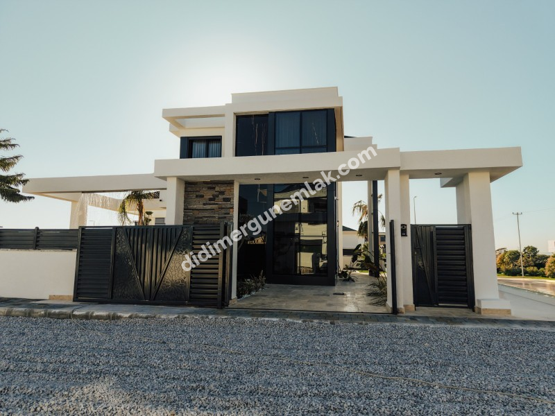 DİDİM EFELER’DE ULTRA LÜKS 3+1 TAM MÜSTAKİL VİLLA! | ÖZEL HAVUZ | FULL EŞYALI | 250 m² ARSA | 140 m² NET | EBEVEYN BANYOLU | OTO SULAMA | KALORİFER ALTYAPI | KAÇIRILMAYACAK FIRSAT!