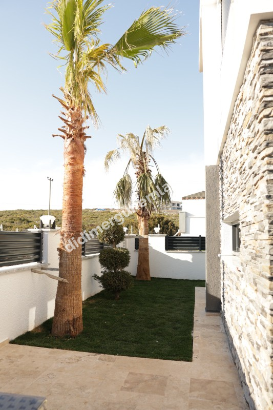 DİDİM EFELER’DE ULTRA LÜKS 3+1 TAM MÜSTAKİL VİLLA! | ÖZEL HAVUZ | FULL EŞYALI | 250 m² ARSA | 140 m² NET | EBEVEYN BANYOLU | OTO SULAMA | KALORİFER ALTYAPI | KAÇIRILMAYACAK FIRSAT!