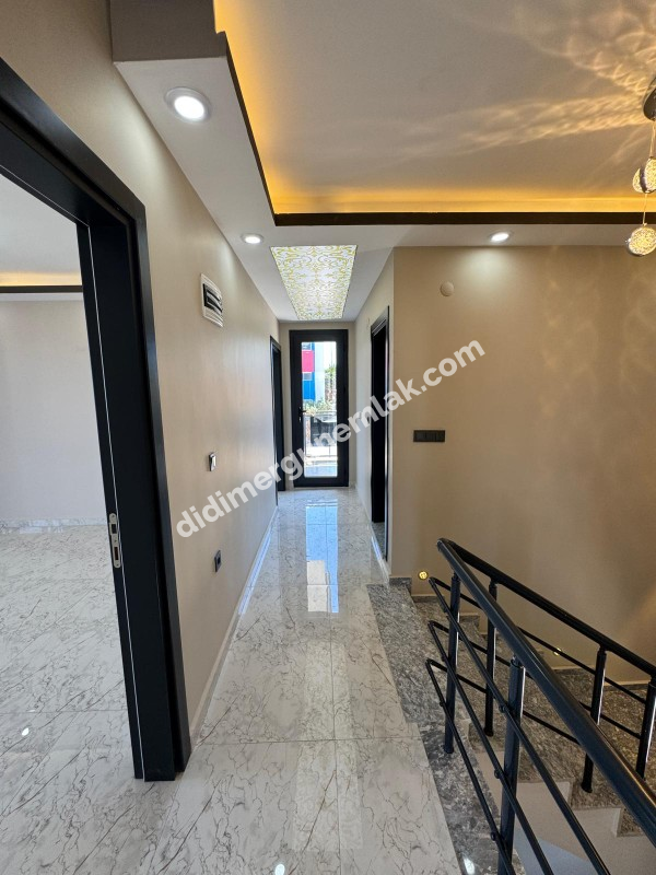 DİDİM HİSAR MAHALLESİ’NDE 5+2 ULTRA LÜKS TAM MÜSTAKİL VİLLA | 2 MUTFAK | 4 BANYO | SAUNALI | OTOPARKLI | OTOMATİK PANJUR | 175 m² NET | GENİŞ VE FERAHL YAŞAM ALANI! 