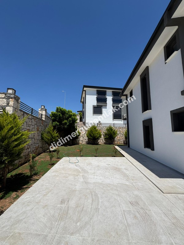 DİDİM HİSAR MAHALLESİ’NDE 5+2 ULTRA LÜKS TAM MÜSTAKİL VİLLA | 2 MUTFAK | 4 BANYO | SAUNALI | OTOPARKLI | OTOMATİK PANJUR | 175 m² NET | GENİŞ VE FERAHL YAŞAM ALANI! 