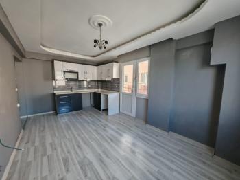 Didim Yeni Mahalle'de Yatırımlık & Bakımlı 2+1 Satılık Daire
