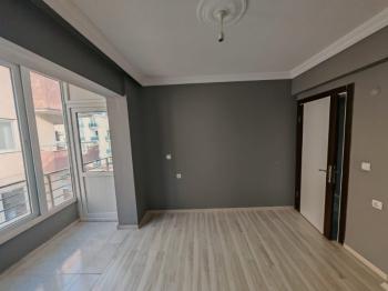Didim Yeni Mahalle'de Yatırımlık & Bakımlı 2+1 Satılık Daire