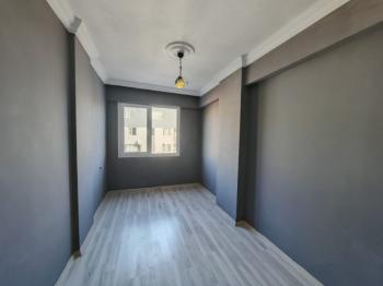 Didim Yeni Mahalle'de Yatırımlık & Bakımlı 2+1 Satılık Daire