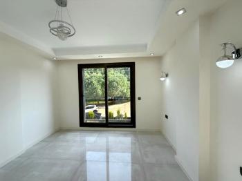 Didim'de Denize 100 Metre Mesafede Satılık 3+1 Villa