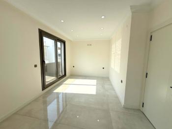 Didim'de Denize 100 Metre Mesafede Satılık 3+1 Villa