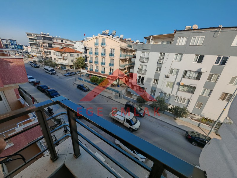 Didim Yeni Mahalle'de Yatırımlık & Bakımlı 2+1 Satılık Daire