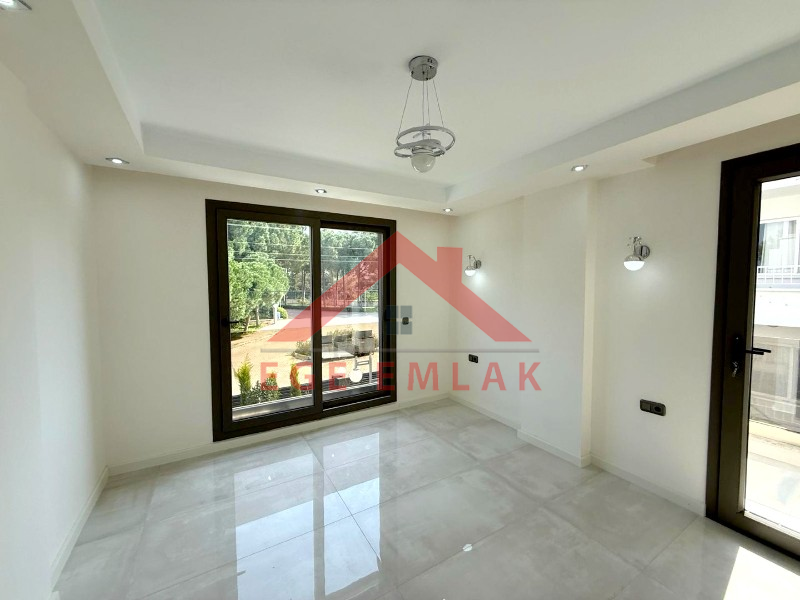 Didim'de Denize 100 Metre Mesafede Satılık 3+1 Villa