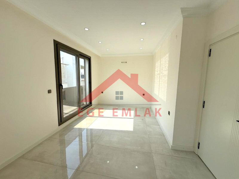 Didim'de Denize 100 Metre Mesafede Satılık 3+1 Villa