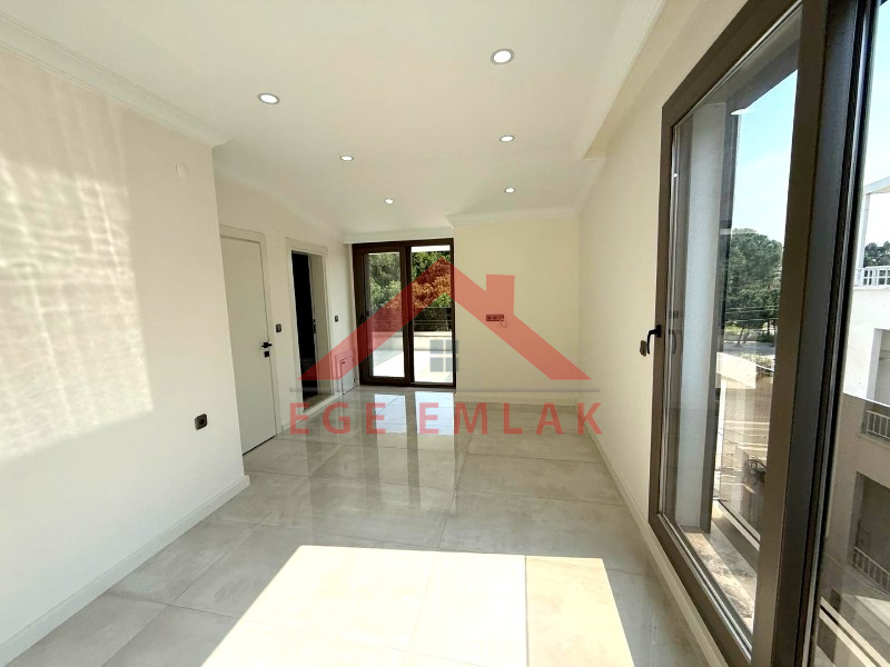Didim'de Denize 100 Metre Mesafede Satılık 3+1 Villa
