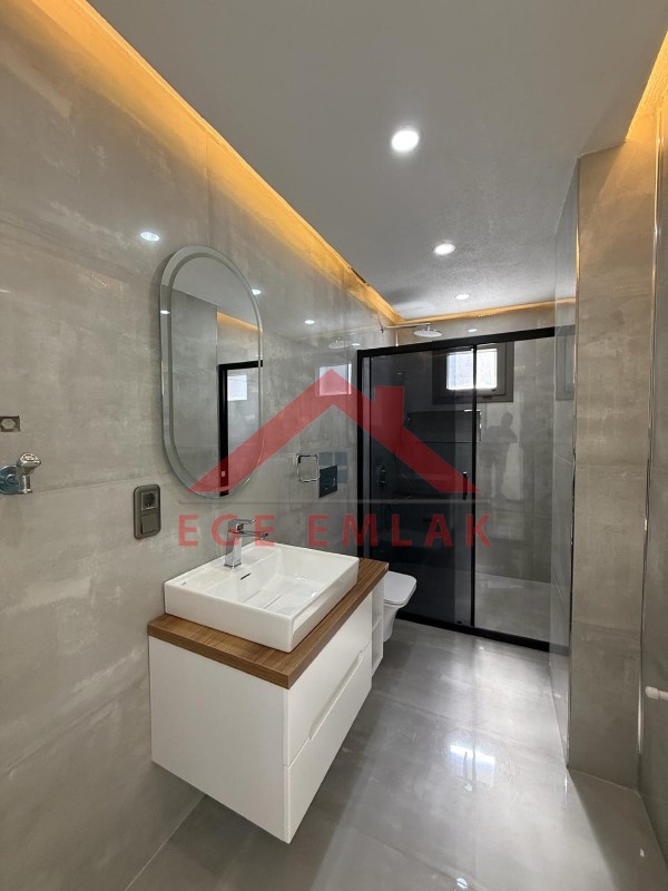 Didim'de Denize 100 Metre Mesafede Satılık 3+1 Villa