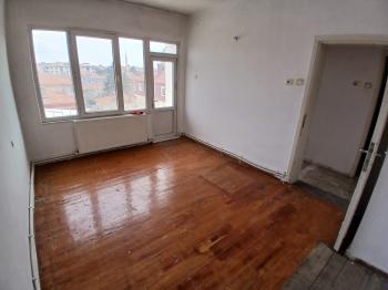 GÜVENAY - ACİLL KALE MAH. ÇORUM KALESİ KARŞISI SATILIK 2+1 DAİRE