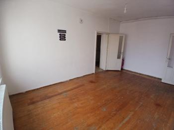 GÜVENAY - ACİLL KALE MAH. ÇORUM KALESİ KARŞISI SATILIK 2+1 DAİRE
