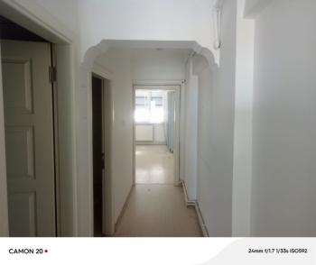 MUDANYA HALİTPAŞA 'da SAHİLE YAKIN DENİZ GÖRÜR SATILIK 2+1 DAİRE