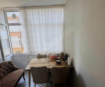MUDANYA ÖMERBEY'DE SAHİLE YAKIN DENİZ GÖRÜR SATILIK ARA KAT 2+1 DAİRE