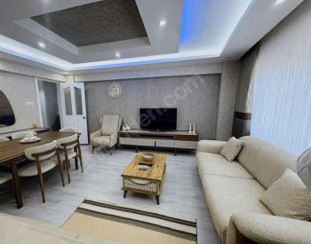 MUDANYA ÖMERBEY'DE SAHİLE YAKIN DENİZ GÖRÜR SATILIK ARA KAT 2+1 DAİRE