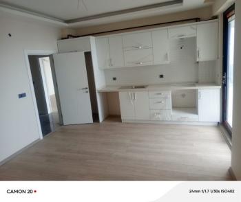 MUDANYA ÖMERBEY'DE 3 KATLI BLOKTA, DENİZ MANZARALI VE BAHÇELİ, SATILIK 3+1 YÜKSEK BAHÇE KATI