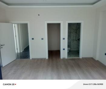 MUDANYA ÖMERBEY'DE 3 KATLI BLOKTA, DENİZ MANZARALI VE BAHÇELİ, SATILIK 3+1 YÜKSEK BAHÇE KATI