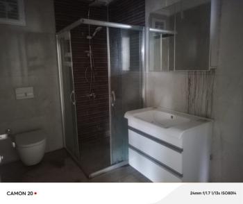 MUDANYA ÖMERBEY'DE 3 KATLI BLOKTA, DENİZ MANZARALI VE BAHÇELİ, SATILIK 3+1 YÜKSEK BAHÇE KATI