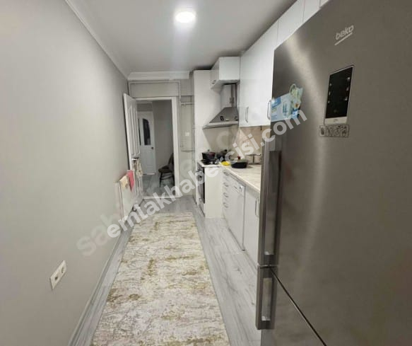 MUDANYA ÖMERBEY'DE SAHİLE YAKIN DENİZ GÖRÜR SATILIK ARA KAT 2+1 DAİRE