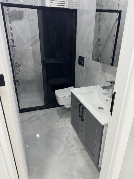 Akşemsettin Metro'ya 5 Dk 2+1 Bahçeli Sıfır Satılık Daire