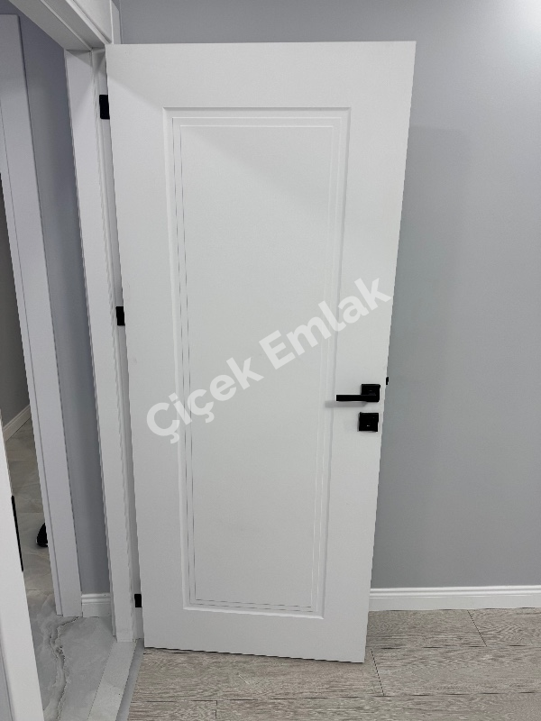 Akşemsettin Metro'ya 5 Dk Asansörlü 2+1 Sıfır Satılık Daire