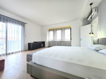 KKTC Girne Bellapais'te Muhteşem Lokasyonda Satılık 3+1 Özel Havuzlu Villa