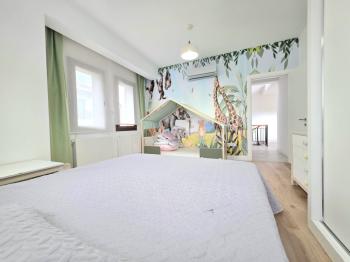 KKTC Girne Bellapais'te Muhteşem Lokasyonda Satılık 3+1 Özel Havuzlu Villa