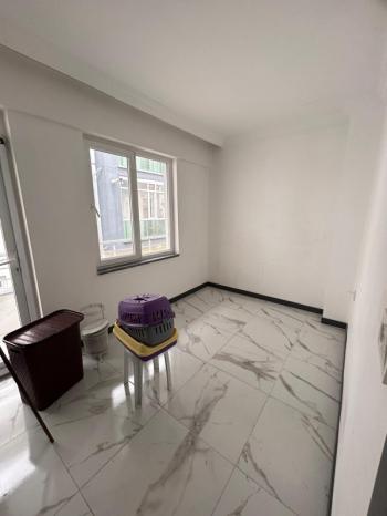 AFYON ÜÇOK EMLAKTAN KAYADİBİ MAH TEMİZ BAKIMLI 3+1 120M² KİRALIK DAİRE 