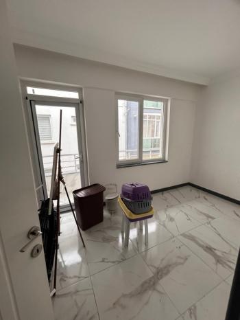 AFYON ÜÇOK EMLAKTAN KAYADİBİ MAH TEMİZ BAKIMLI 3+1 120M² KİRALIK DAİRE 