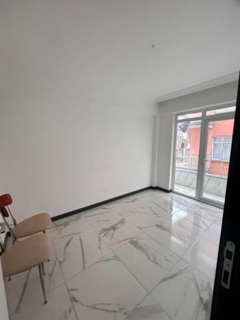 AFYON ÜÇOK EMLAKTAN KAYADİBİ MAH TEMİZ BAKIMLI 3+1 120M² KİRALIK DAİRE 
