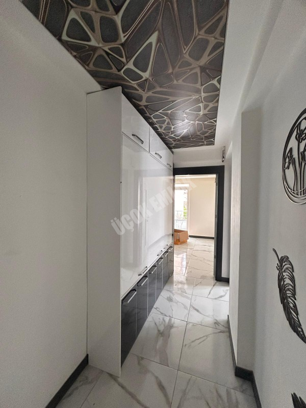 AFYON ÜÇOK EMLAKTAN KAYADİBİ MAH TEMİZ BAKIMLI 3+1 120M² KİRALIK DAİRE 