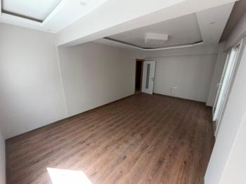 DİDİM YENİ MAHALLE’DE 115M² NET ALANA SAHİP 3+1 AYRI MUTFAKLI, ÖNÜ OTOPARKLI GENİŞ VE FERAH ODALI, BALKONLU ARA KAT SATILIK DAİRE