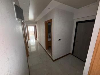 DİDİM YENİ MAHALLE’DE 115M² NET ALANA SAHİP 3+1 AYRI MUTFAKLI, ÖNÜ OTOPARKLI GENİŞ VE FERAH ODALI, BALKONLU ARA KAT SATILIK DAİRE