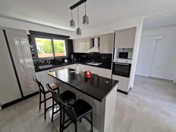 MAĞUSA YENİBOĞAZİÇİ BÖLGESİNDE KİRALIK VİLLA