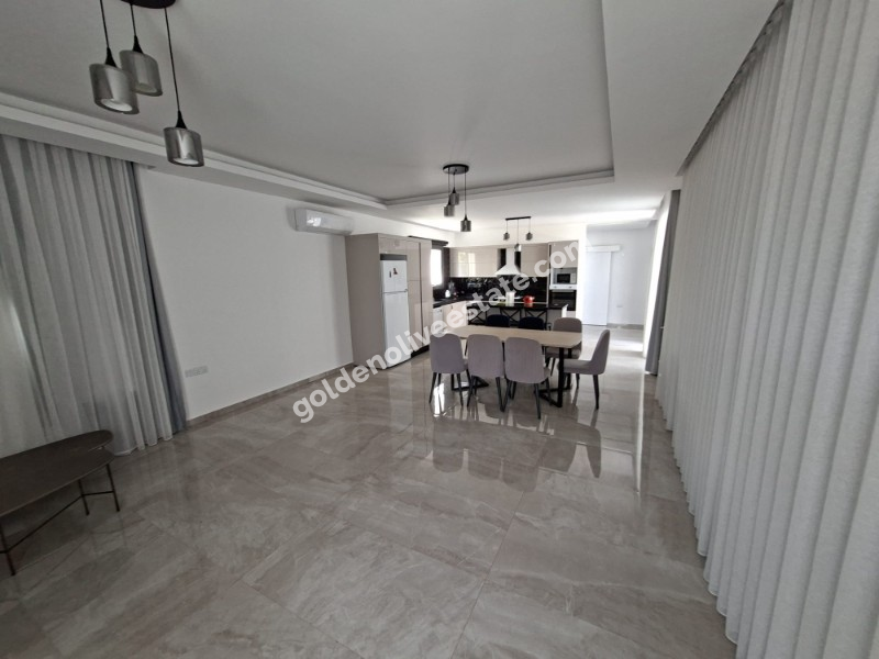 MAĞUSA YENİBOĞAZİÇİ BÖLGESİNDE KİRALIK VİLLA