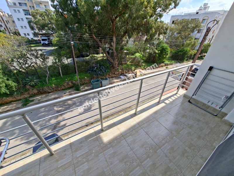 MAĞUSA MERKEZDE SATIIK FIRSAT DAİRE