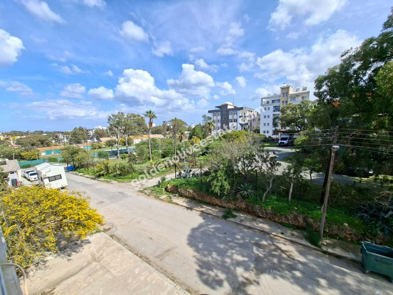 MAĞUSA MERKEZDE SATIIK FIRSAT DAİRE