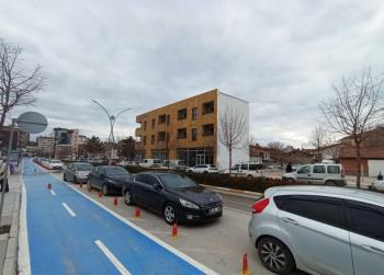 Güvenay - Çorum Karaçeli Mah. Recep Tayyip Erdoğan Caddesi Üzeri Kiralık Dükkan 