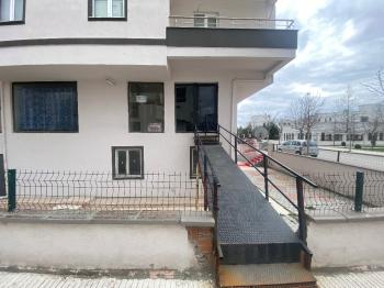 Güvenay - Çorum Osmancık Yolu Shell Karşısı Satılık Dükkan 