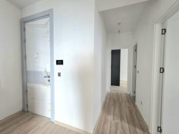 KKTC Girne Merkezde Muhteşem Deniz Manzaralı Kiralık 2+1 Sıfır Eşyalı Daire
