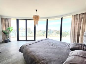 KKTC Girne Merkezde Panaromik Deniz Manzaralı Kiralık 3+1 Eşyalı Lüks Daire