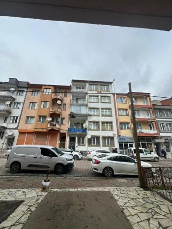 CUMHURİYET MAH 2+1 85M² TEMİZ BAKIMLI KİRALIK DAİRE