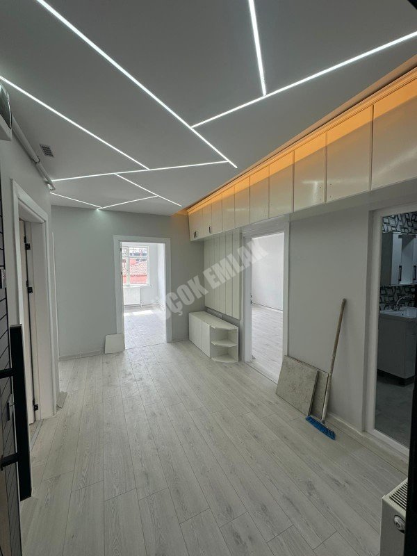 CUMHURİYET MAH 2+1 85M² TEMİZ BAKIMLI KİRALIK  DAİRE