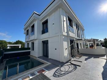 DİDİM ÇAMLIK MAHALLESİ’NDE ULTRA LÜKS MÜSTAKİL VİLLA | ÖZEL HAVUZLU | FULL EŞYALI | 3+1 AÇIK MUTFAK | 175 m² NET | GENİŞ VERANDALI | 3 CEPHELİ (GÜNEY-BATI-KUZEY) | DENİZE YÜRÜME MESAFESİNDE | TAM BAĞIMSIZ MÜSTAKİL GİRİŞLİ 