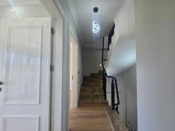 DİDİM HİSAR MAHALLESİ’NDE SIFIR BİTİŞİK NİZAM 3+1 | AMERİKAN MUTFAK | 3 KATLI | GENİŞ TERASLI | EBEVEYN BANYOLU | BALKONLU | MODERN MİMARİ VİLLA 