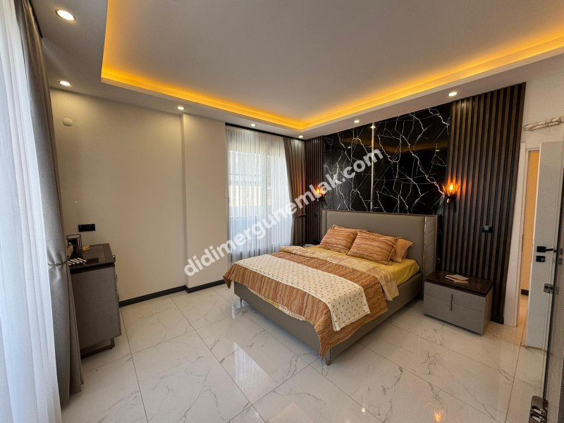 DİDİM ÇAMLIK MAHALLESİ’NDE ULTRA LÜKS MÜSTAKİL VİLLA | ÖZEL HAVUZLU | FULL EŞYALI | 3+1 AÇIK MUTFAK | 175 m² NET | GENİŞ VERANDALI | 3 CEPHELİ (GÜNEY-BATI-KUZEY) | DENİZE YÜRÜME MESAFESİNDE | TAM BAĞIMSIZ MÜSTAKİL GİRİŞLİ 