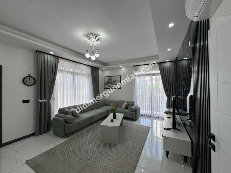 DİDİM ÇAMLIK MAHALLESİ’NDE ULTRA LÜKS MÜSTAKİL VİLLA | ÖZEL HAVUZLU | FULL EŞYALI | 3+1 AÇIK MUTFAK | 175 m² NET | GENİŞ VERANDALI | 3 CEPHELİ (GÜNEY-BATI-KUZEY) | DENİZE YÜRÜME MESAFESİNDE | TAM BAĞIMSIZ MÜSTAKİL GİRİŞLİ 