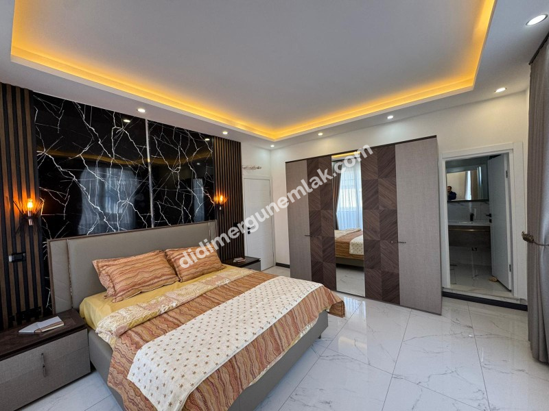 DİDİM ÇAMLIK MAHALLESİ’NDE ULTRA LÜKS MÜSTAKİL VİLLA | ÖZEL HAVUZLU | FULL EŞYALI | 3+1 AÇIK MUTFAK | 175 m² NET | GENİŞ VERANDALI | 3 CEPHELİ (GÜNEY-BATI-KUZEY) | DENİZE YÜRÜME MESAFESİNDE | TAM BAĞIMSIZ MÜSTAKİL GİRİŞLİ 